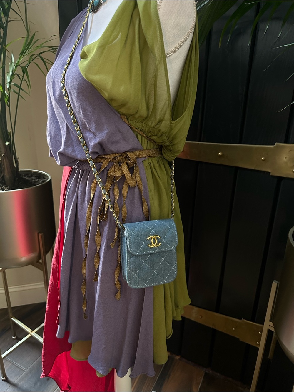 New Authentic CHANEL VIP Beauty Blue Denim Quilted Mini Crossbody bag purse Gold - Picture 2 of 15